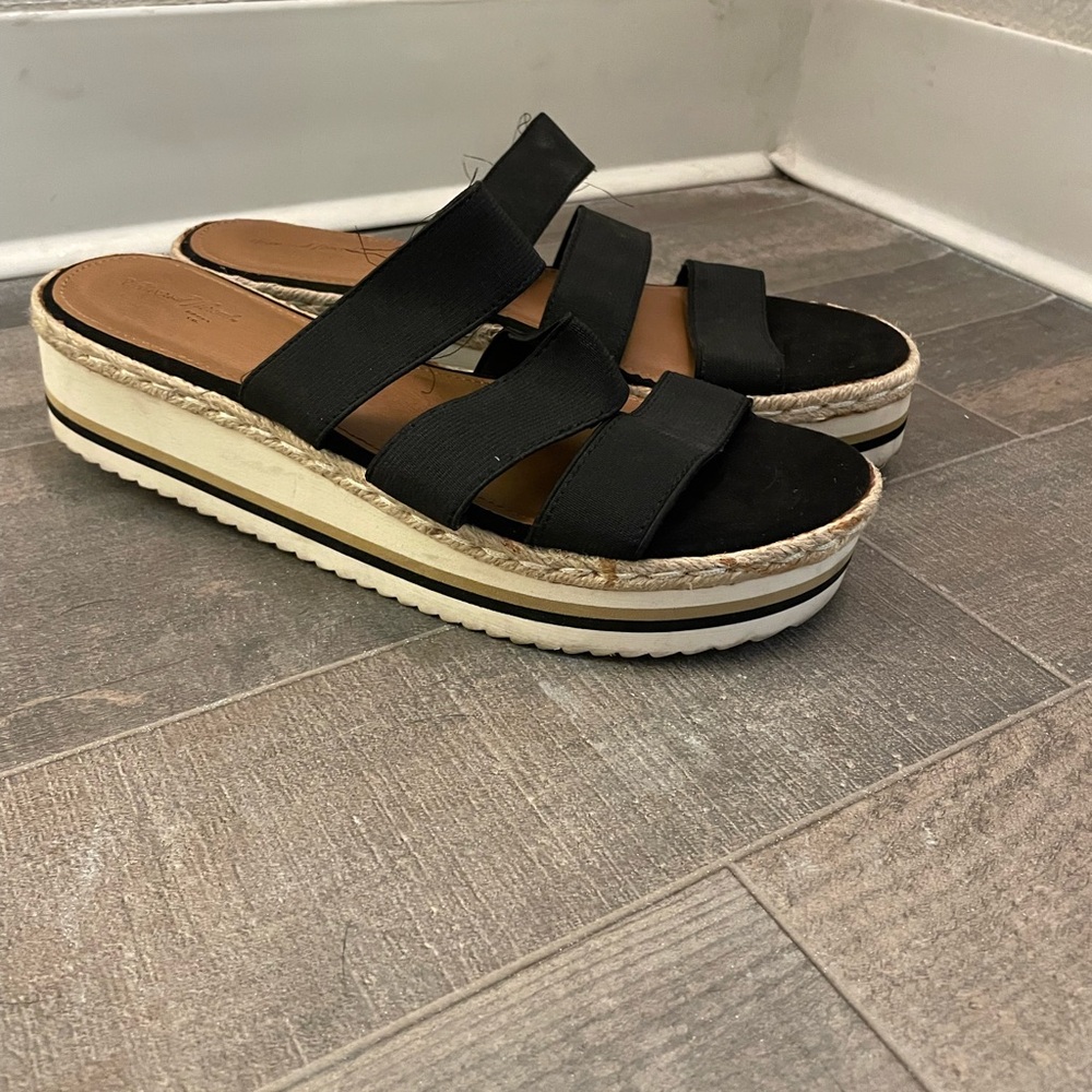 Stylish Black Platform Sandals